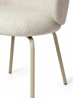 Chaise en tissu bouclé blanc sur pieds beiges 69 x 69 cm Rico - Ferm Living