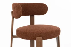 Chaise en tissu bouclette marron et métal marron Sora - The Cool Republic