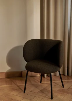 Chaise en tissu noir sur pieds noirs 69 x 69 cm Rico - Ferm Living