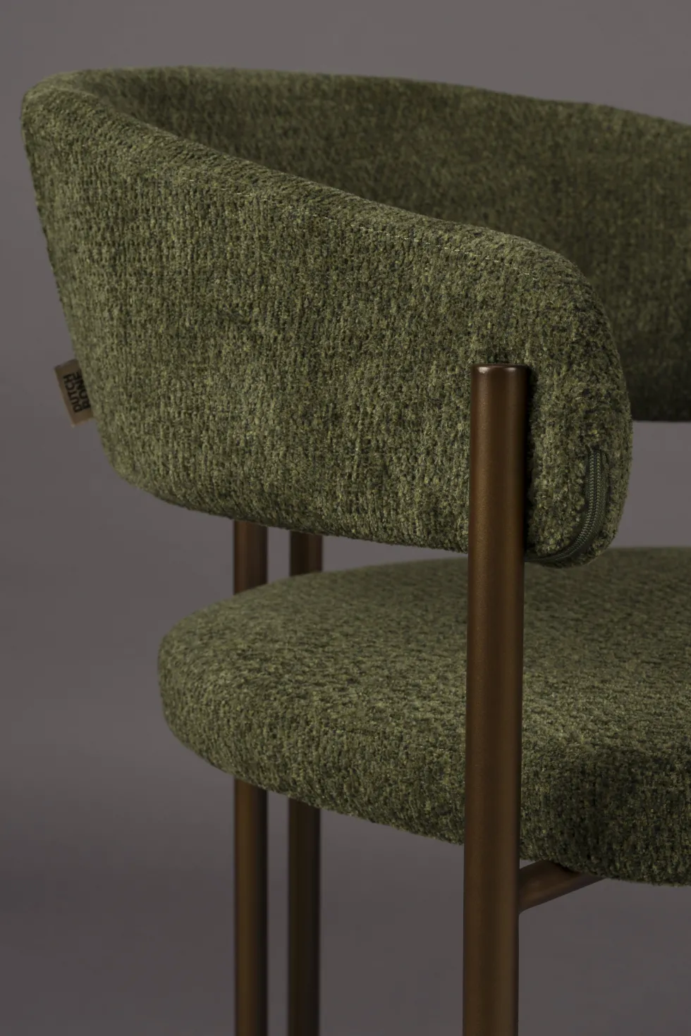 Chaise en tissu vert et acier bronze Naida - Dutchbone
