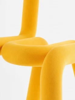 Chaise jaune 53 x 77,5 cm Bold - Moustache