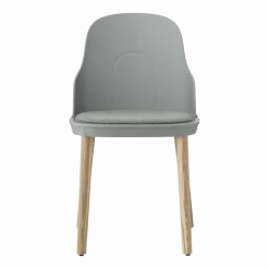 Chaise à l'assise en tissu MLF gris et au piètement en chêne Allez Grey - Normann Copenhagen