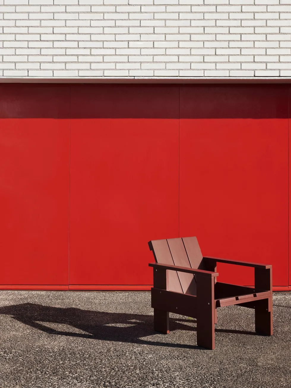 Chaise longue d'extérieur en pin Iron red Crate - Hay