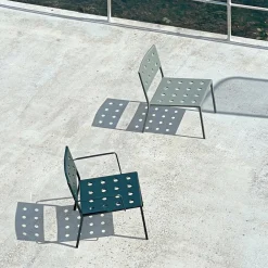 Chaise lounge de jardin avec accourdoirs en acier anthracite Balcony - HAY