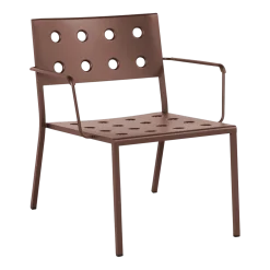 Chaise lounge de jardin avec accourdoirs en acier rouge Balcony - HAY
