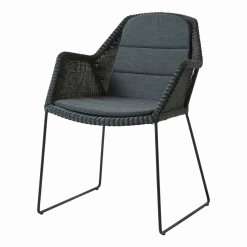 Chaise noire avec coussin noir Breeze - Cane-Line