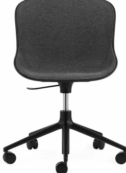 Chaise pivotante piétement noir à roulettes noire assise tissu Swivel - Norman Copenhagen