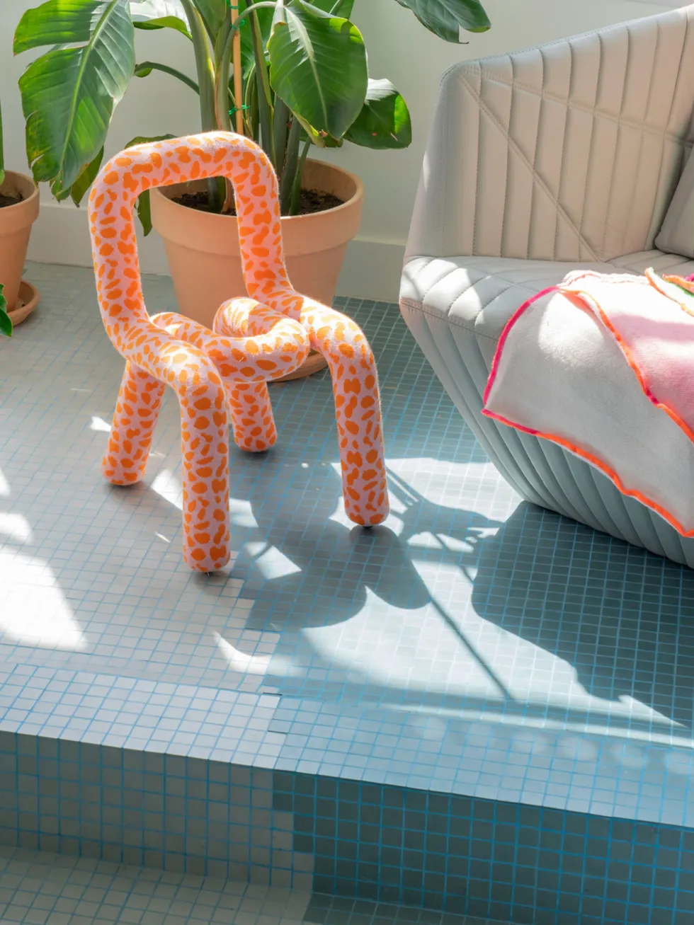 Chaise pour enfant en coton imprimé koï Mini Bold - Moustache