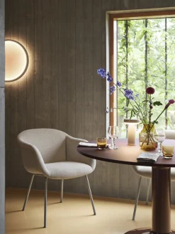 Chaises avec accoudoirs en tissu ecriture 240 gris 77,5 cm Fiber - Muuto