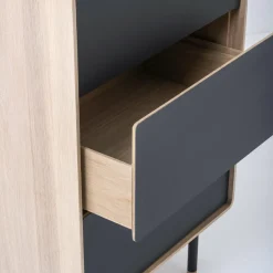 Chiffonnier de 3 tiroirs en chêne blanchi huilé et linoléum noir Fina - Gazzda