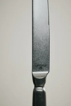 Coffret ménagère couverts 24 pièces en acier gris Surface - Serax