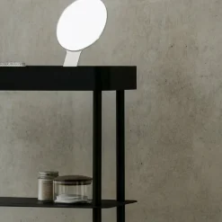 Console avec plateau et étagère en acier noire Nolle - noo.ma