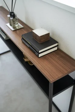 Console avec étagère en acier noir et bois 126x20,5x65cm - Yamazaki