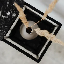 Console en marbre noir Hop - Un’common