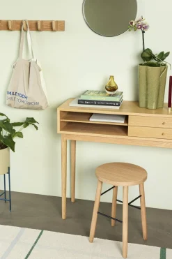 Console haute en bois de chêne avec 5 compartiments - Hübsch