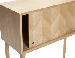 Console motif chevron en bois de chêne clair - Hübsch