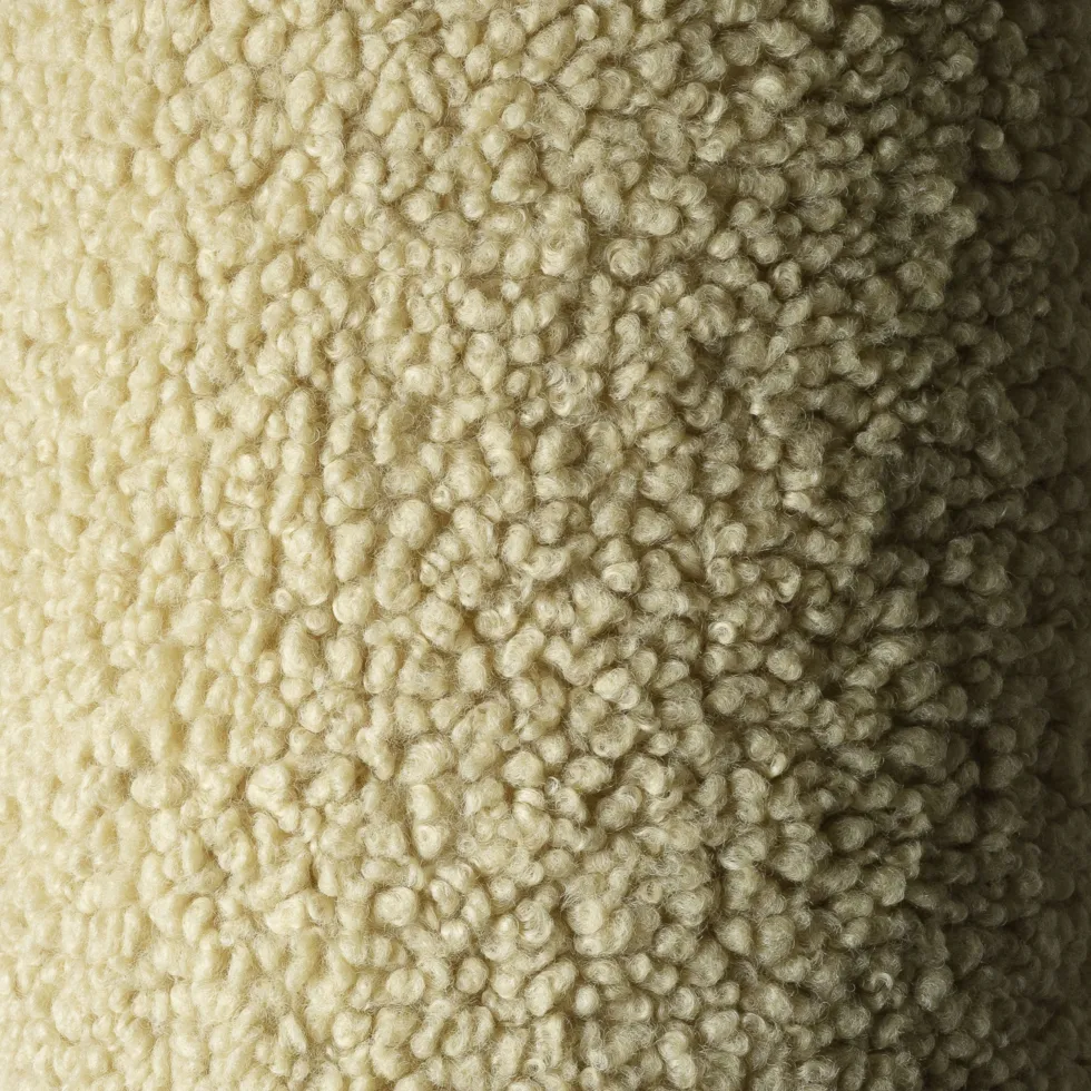 Coussin ballon rond en sherpa bouclé matcha 35cm Cushion - Wigiwama