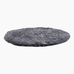 Coussin d'assise rond pour chaise enfant en peau de mouton graphite ZigZag - Hans K