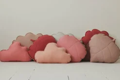 Coussin nuage en lin rose clair - Moi Mili