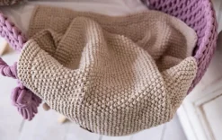 Couverture sensorielle pour nouveau-né beige 70x50cm - Happy Moses