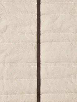 Couvre lit matelassé en coton biologique et polyester 180x260 - Ferm Living
