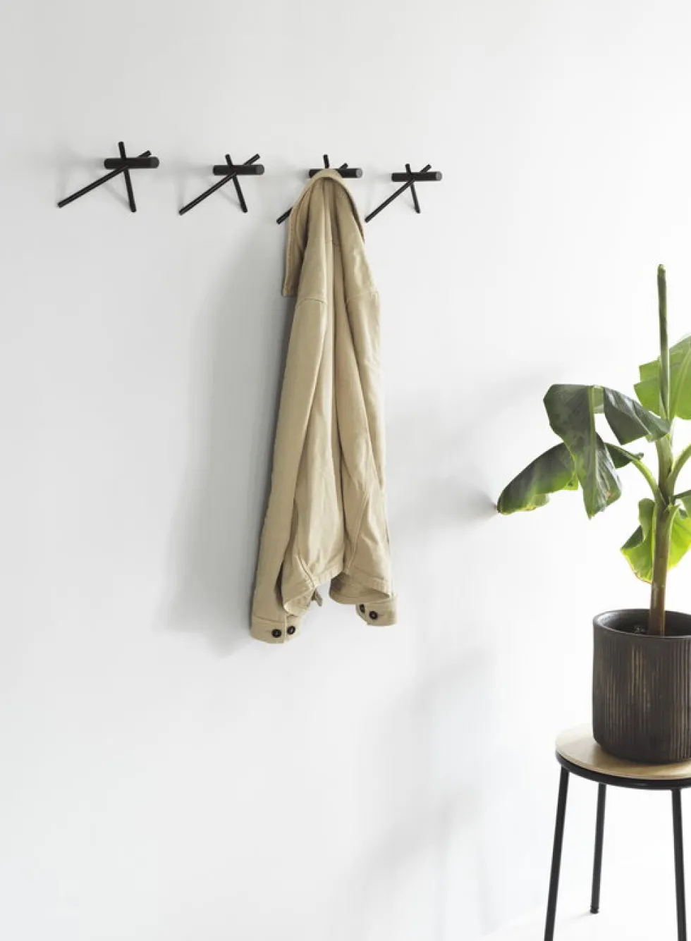 2 Crochets bâtons en chêne noir - Normann Copenhagen