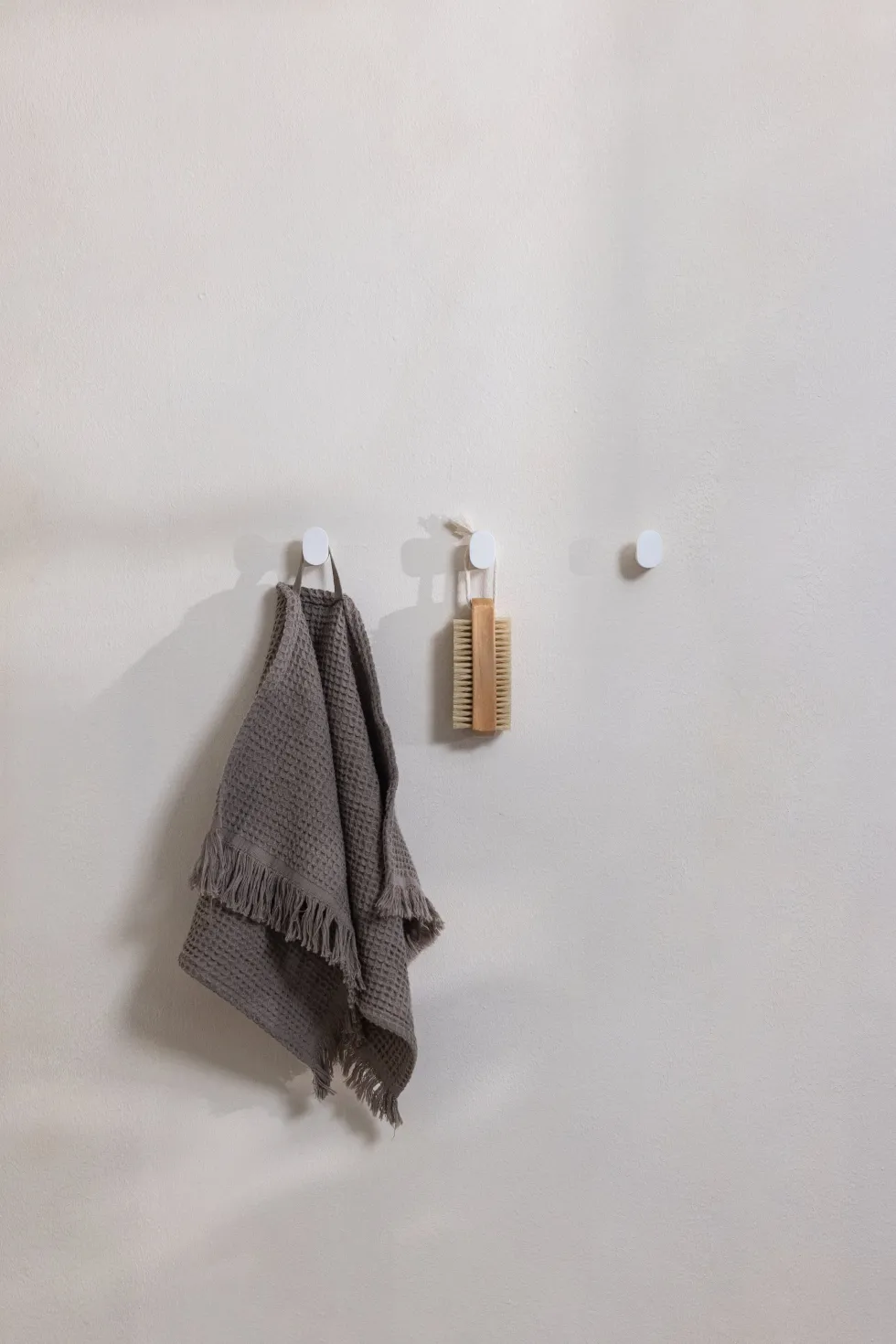 6 crochets à vêtements rond en acier blanc 3cm Palo - Metallbude
