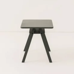 Ensemble bureau enfant avec 1 chaise en bois de hêtre massif vert profond Growing Green - Nobodinoz