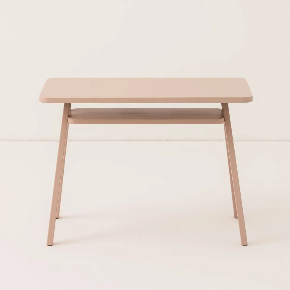 Ensemble bureau enfant avec 2 chaises en bois de hêtre massif rose blush Growing Green - Nobodinoz