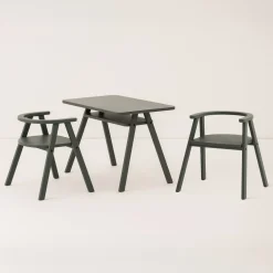 Ensemble bureau enfant avec 2 chaises en bois de hêtre massif vert profond Growing Green - Nobodinoz