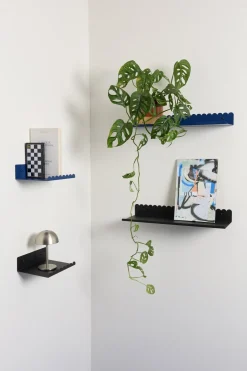 Etagère murale en acier laqué bleu mat 50x16x6cm - Nobodinoz