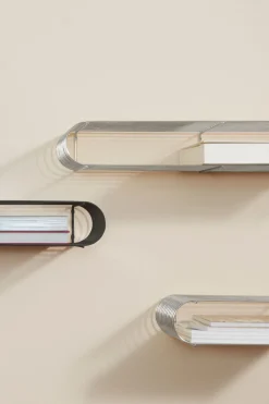 Etagère murale ovale en acier chromé 80,4cm Curva - AYTM