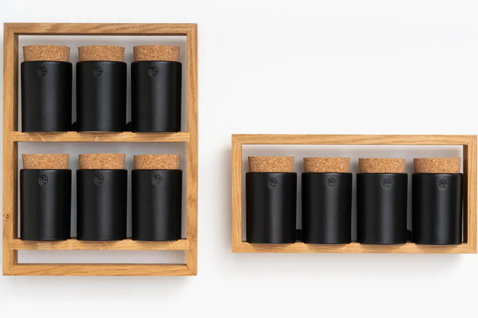 Etagère à épices en chêne naturel et bocaux en céramique gris 31x5,5x15cm Bocuse - das kleine b