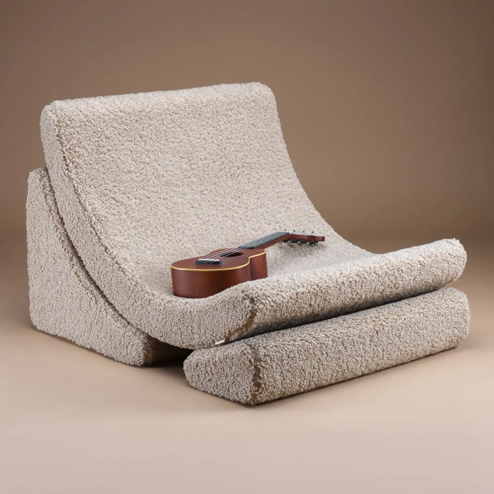 Fauteuil arrondit en sherpa bouclé biscuit 80x65x55 Moon chair - Wigiwama