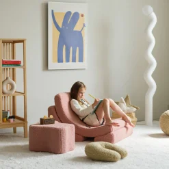 Fauteuil arrondit en sherpa bouclé rose 80x65x55 Moon chair - Wigiwama