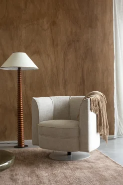 Fauteuil avec accoudoirs en polyester beige Flower - Dutchbone