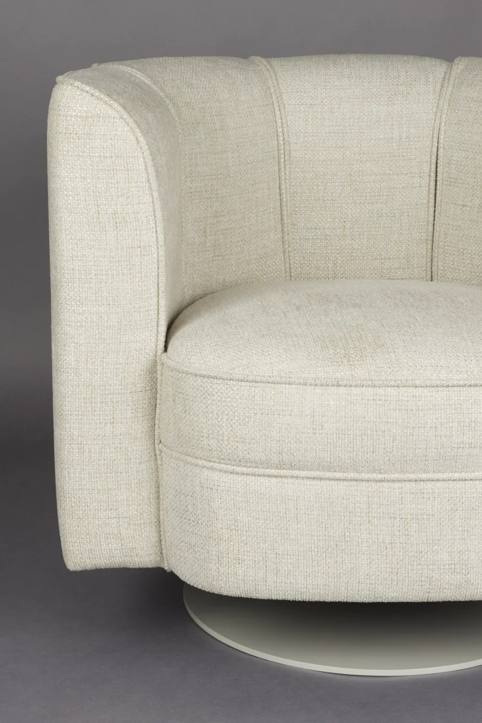 Fauteuil avec accoudoirs en polyester beige Flower - Dutchbone