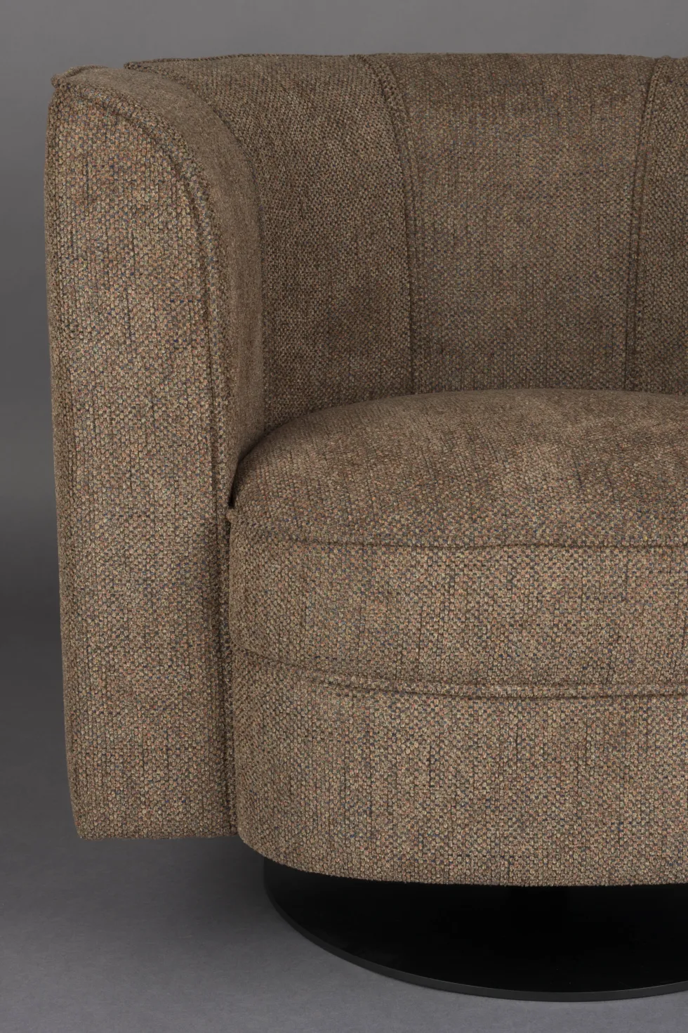 Fauteuil avec accoudoirs en polyester marron Flower - Dutchbone