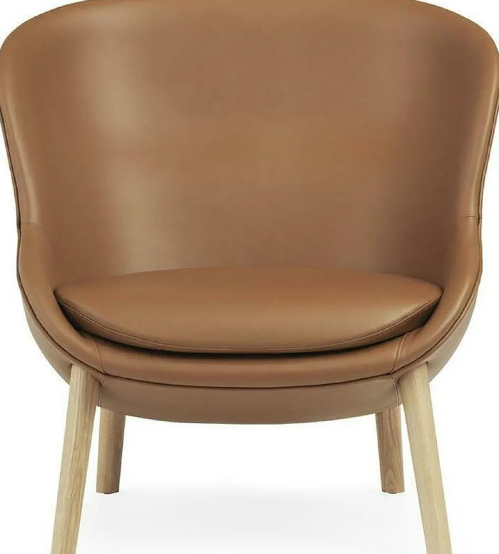 Fauteuil bas en chêne et cuir naturel Hyg - Normann Copenhagen