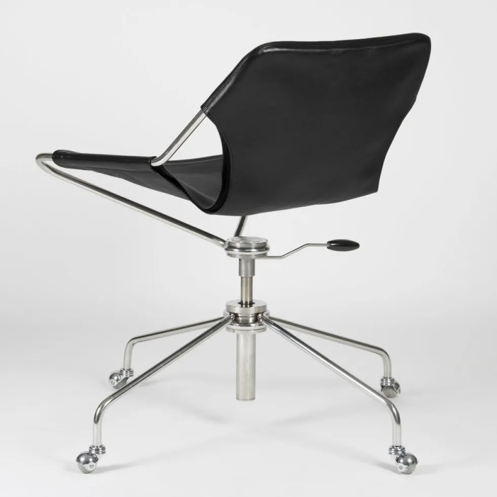 Fauteuil de bureau réglable en cuir noir et acier inoxydable poli Paulistano - Objekto