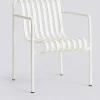 Fauteuil de jardin avec accoudoir en métal crème Palissade - HAY