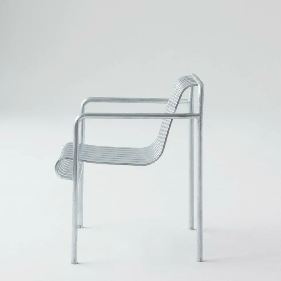 Fauteuil de jardin avec accoudoir en métal gris galvanisé Palissade - HAY