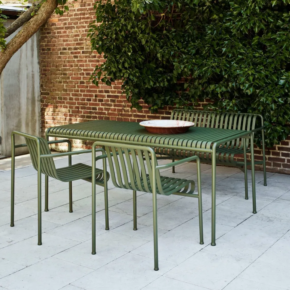 Fauteuil de jardin avec accoudoir en métal olive Palissade - HAY