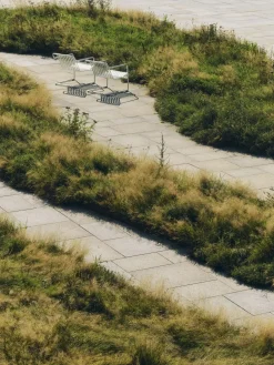 Fauteuil de jardin avec accoudoirs en acier galvanisé Palissade - HAY