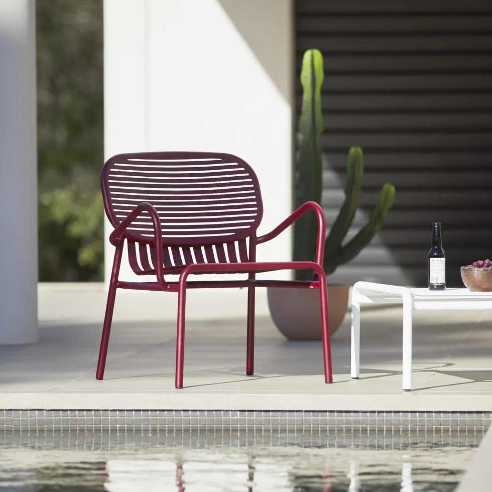 Fauteuil de jardin bordeaux Week End - Petite Friture