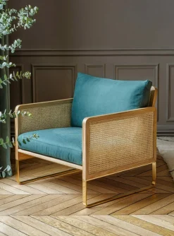 Fauteuil en bois naturel et velours bleu canard Cannage - RED Edition