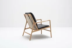Fauteuil en chêne et cuir noir Dedo easy chair - Gazzda