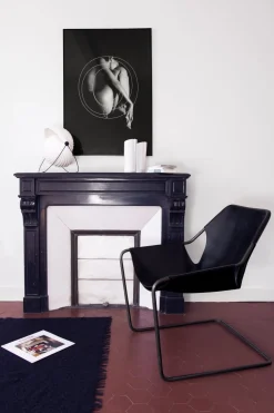 Fauteuil en cuir et acier noir Paulistano - Objekto