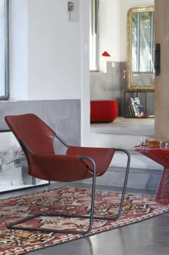 Fauteuil en cuir et acier noir Paulistano - Objekto