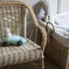 Fauteuil enfant en rotin patiné vieilli Swan - KOK